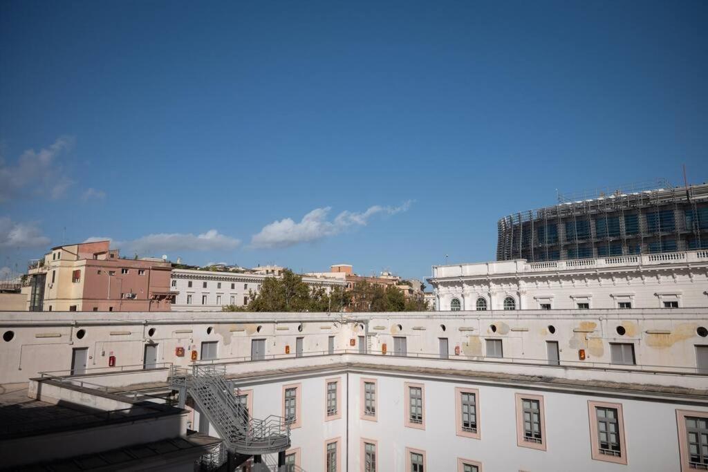 Merulana Penthouse: 5 Minutes Walk From Colosseum Exterior foto